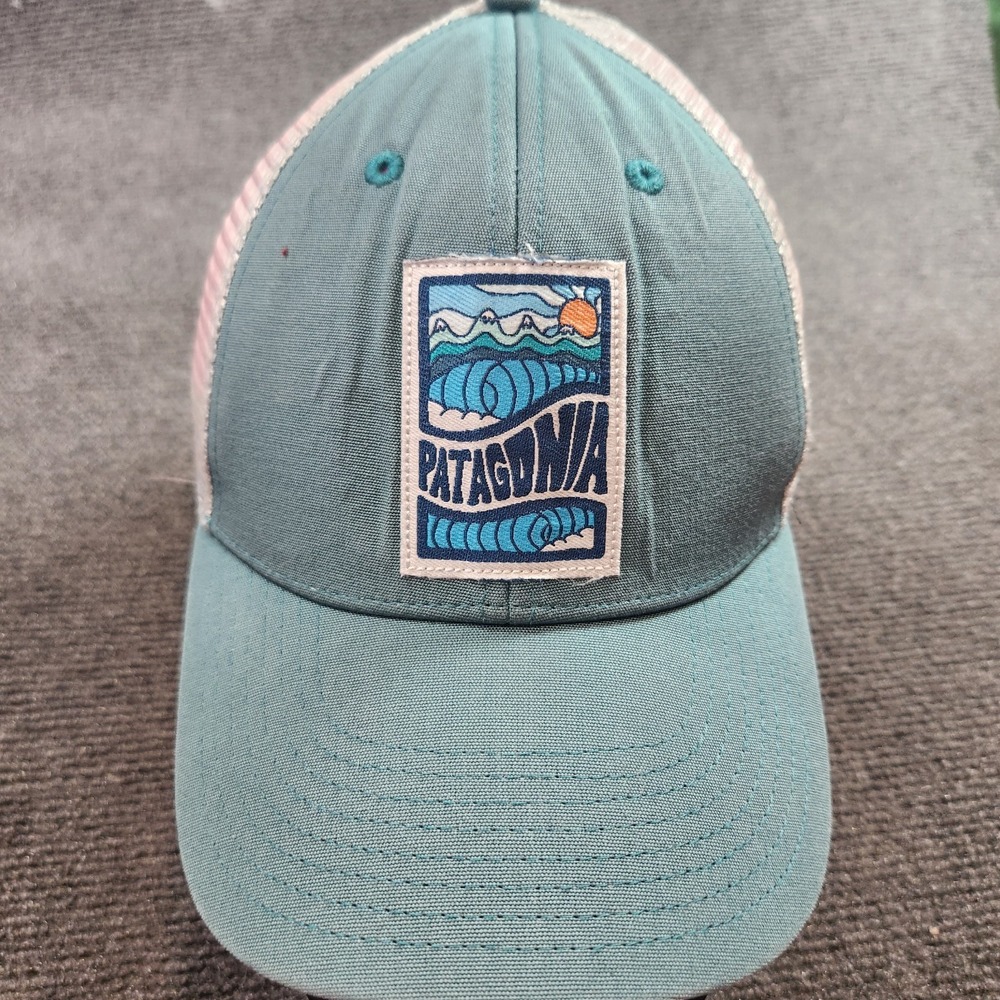 RARE Patagonia Cosmic Peaks Lopro Mesh Trucker Hat Snap‎ Back Cap Tasmanian Teal